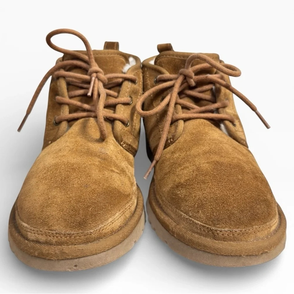 UGG Neumel Suede Chukka Boots Chestnut Shearling Lined Casual Size US 8 Women